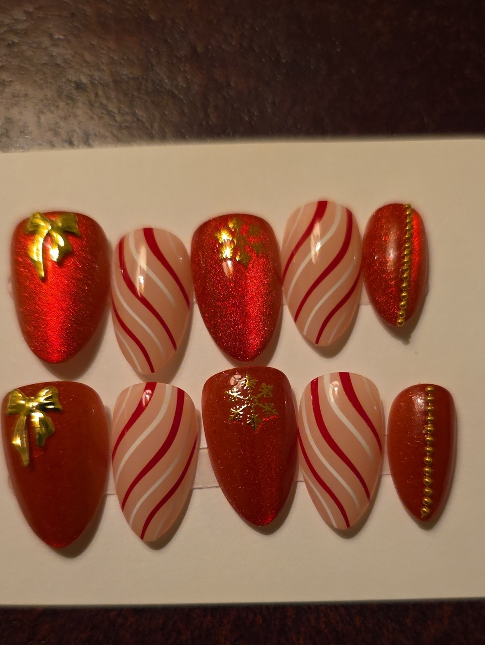 Festive Red and White Holiday Press-On Nails - Size Large